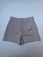 Pantaloni scurți crem Zara, mărimea S