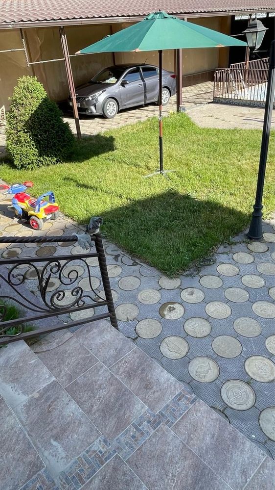 Садовый зонт диаметром 3м
