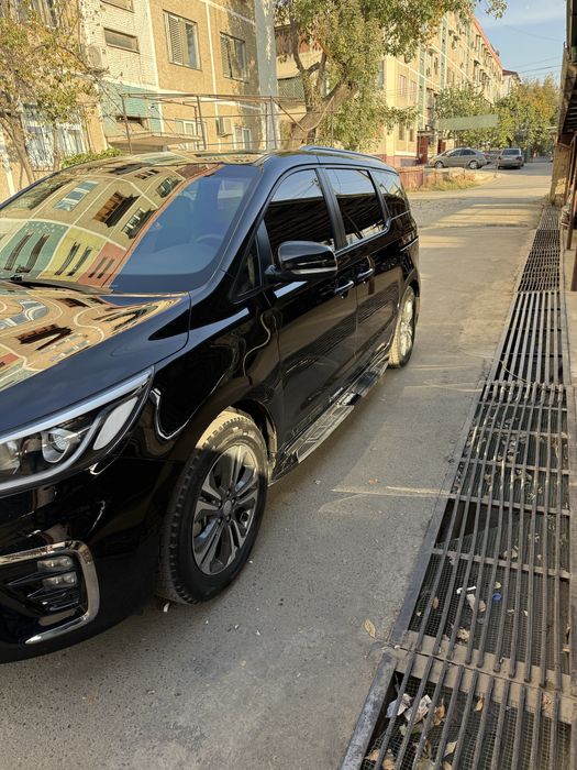 KIA Carnival Grand 8 urindiqlik