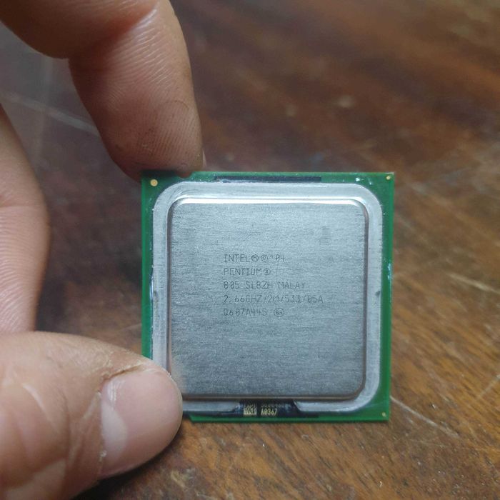 Intel Pentium D 805 2M Cache, 2.66 GHz, 533 MHz