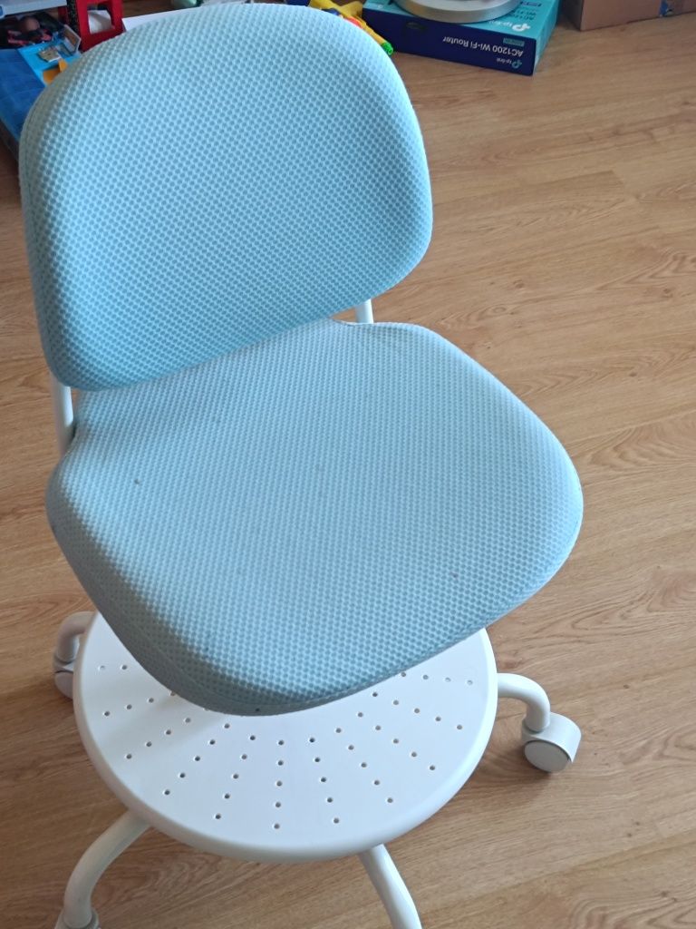 Scaun rotativ birou copii