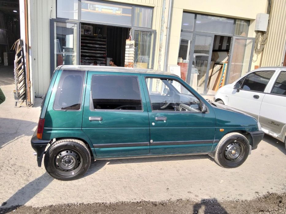 Tico sotiladi 1998 yil Kraska toza