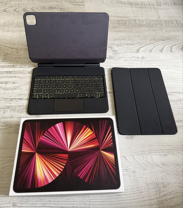 Cellular! КАТО НОВ Ipad Pro 11” Space Gray 256GB 3rd Gen ПОДАРЪЦИ