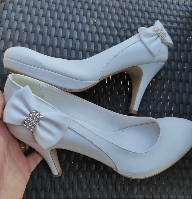 Vând rochie de mireasa