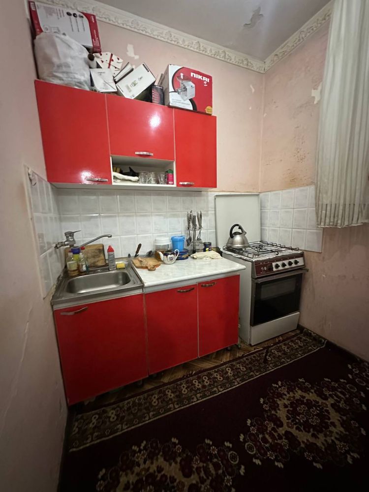 Продаётся Квартира Максим Горький Художник Мирзо Улугбек район 2/4/5
