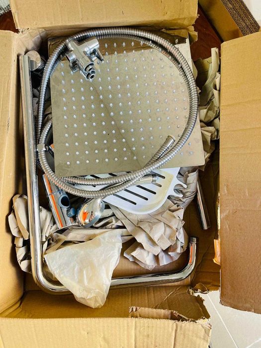 Set de duș Görbach Rain Shower System cu raft cromat, fără robinet duș