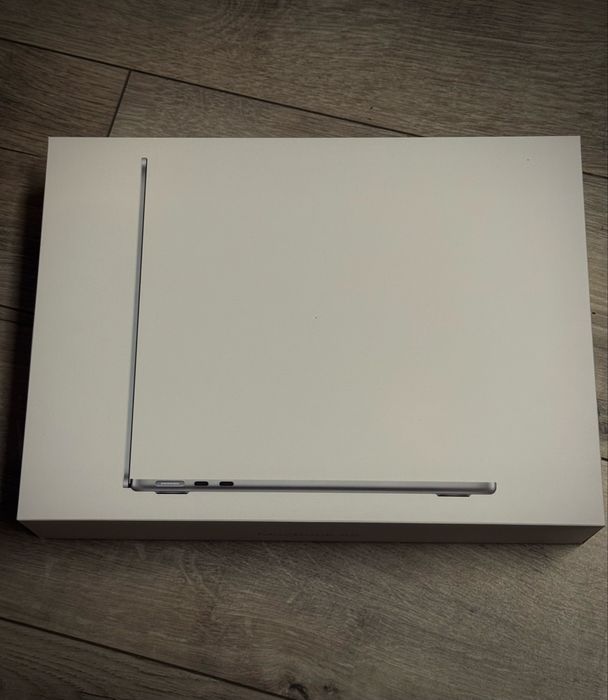 НЕРАЗОПАКОВАН* Apple Macbook AIR 13 m3 (2024) 512gb /2 год. гаранция