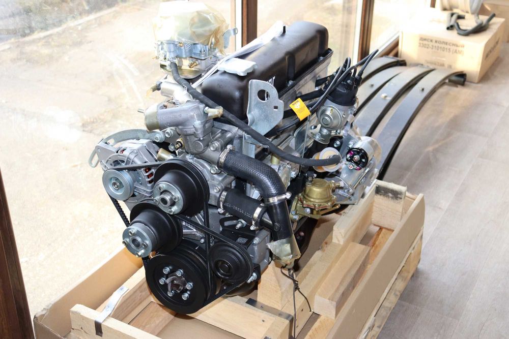 Двигатель УМЗ 4215 ГАЗель, карбюраторный, ЧУГУН блок. Оригинал.