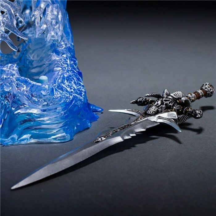 Статуетка LED лампа Меч World of Warcraft Lich King Sad Sword Arthas А