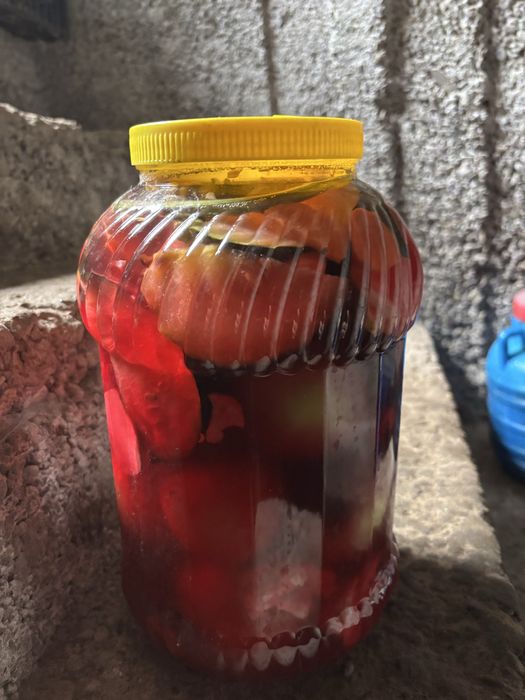 Vand muraturi , varza murata , peoeni murati