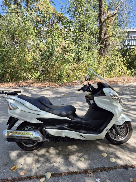 Suzuki Burgman 400