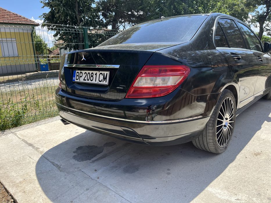 Предна броня за Mercedes w204