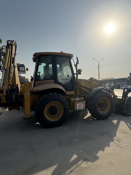 топ экскаватор погрузчик 620СМ