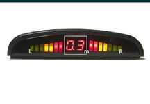 Set 4 senzori de parcare auto afisaj LED 12V