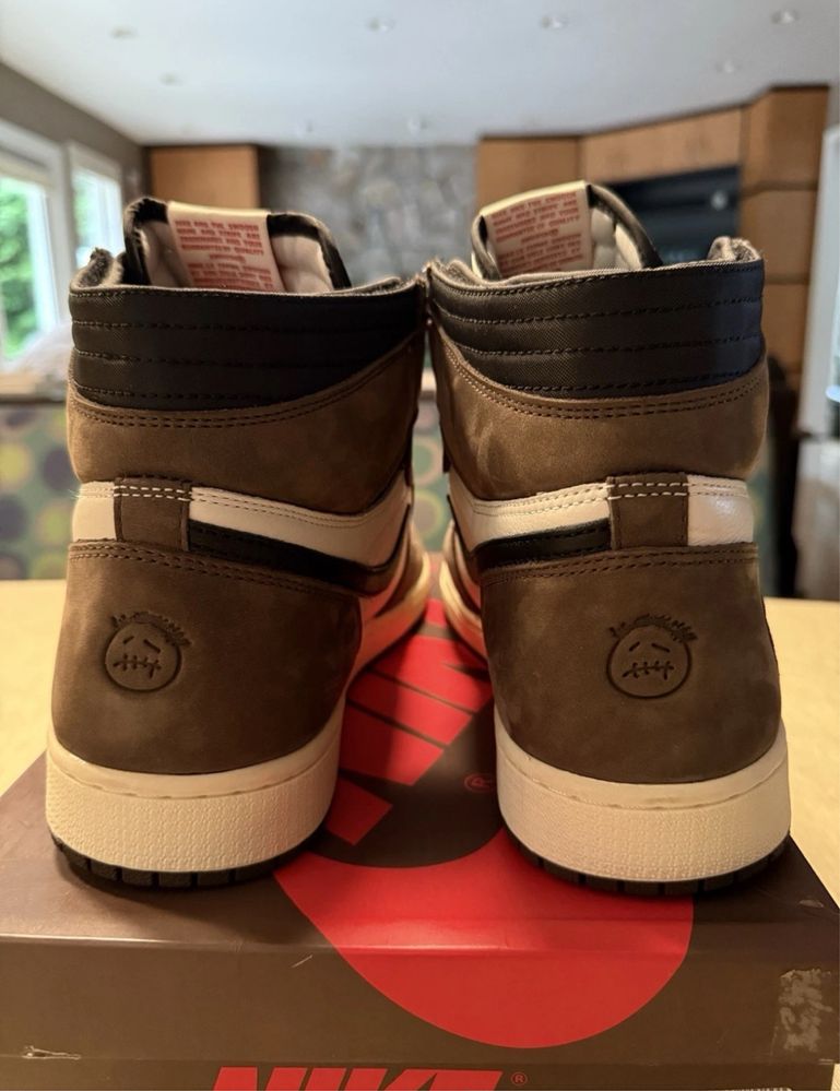 Adidasi Nike Jordan 1 Retro Travis Scott Cactus Jack
