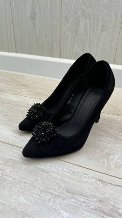 Туфли сатылымда кара
