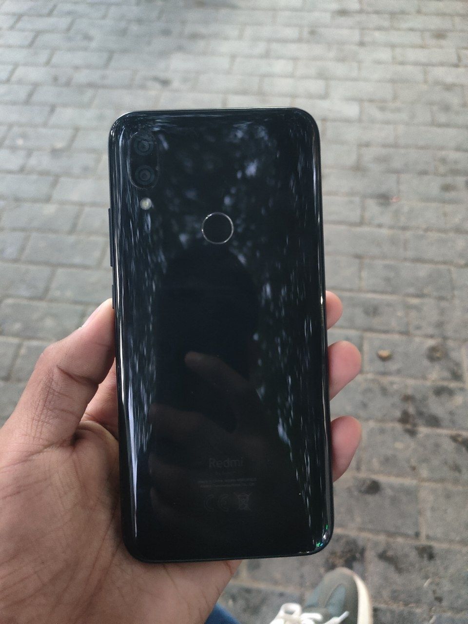 Redmi 7(Global Version) 4/64 SROCHNO