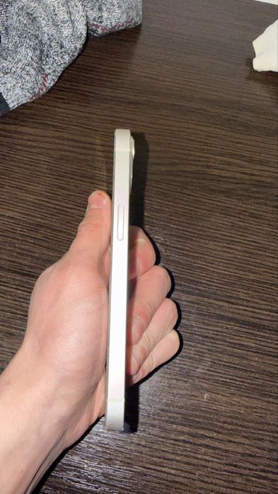 Айфон 13, 128 гб.