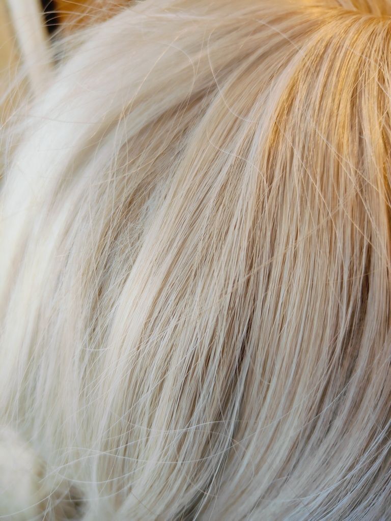 Perucă nouă blondă lungă