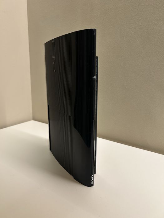 PS3 Super Slim hdd 640Gb modat HFW 4.91