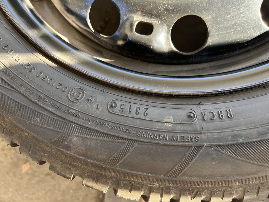Jante Tabla VW Polo cu Anvelope Iarna