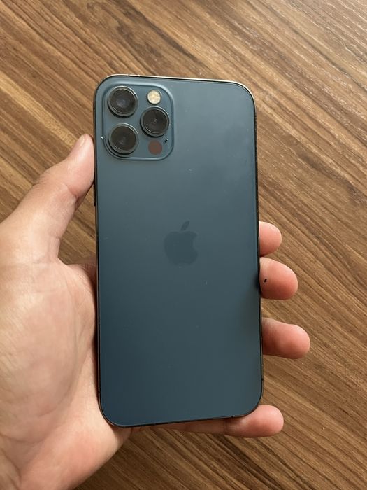 iPhone 12 про 128/75