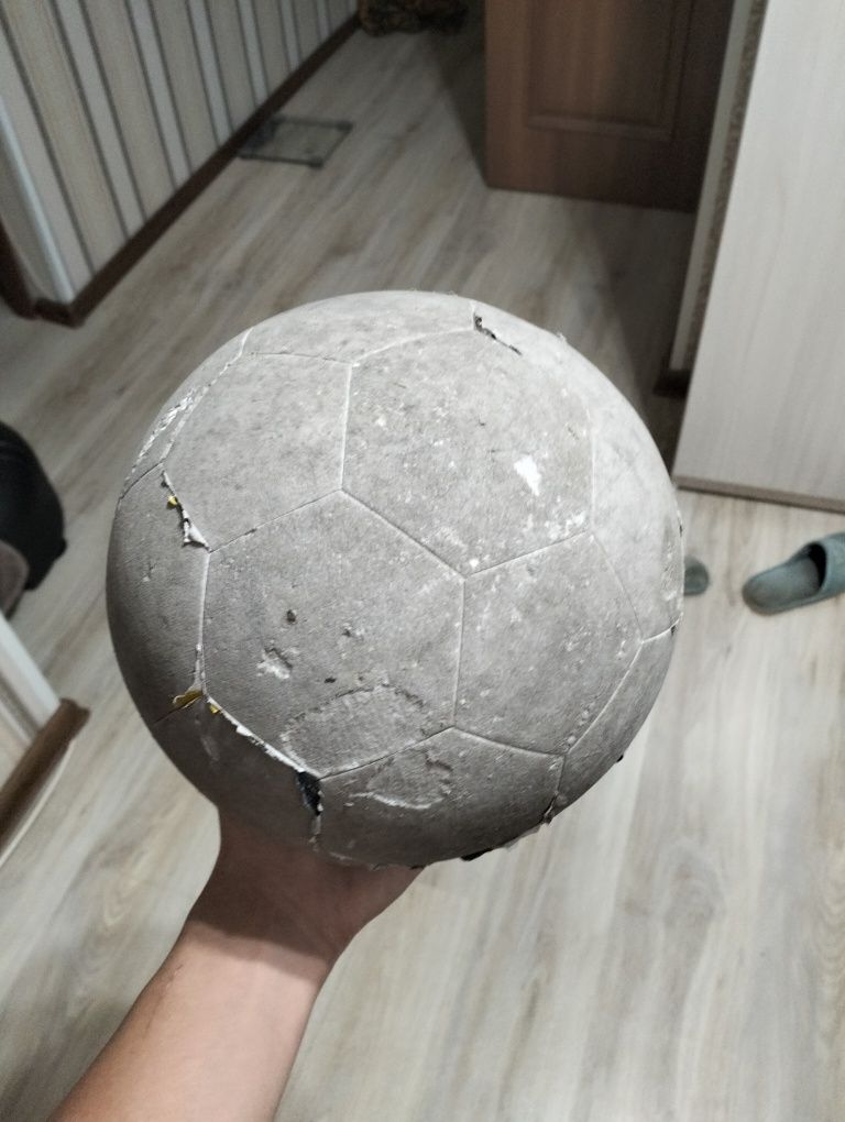 Продам мяч 5 размер