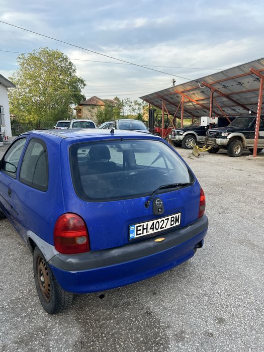 opel corsa b 1.0 само бензин