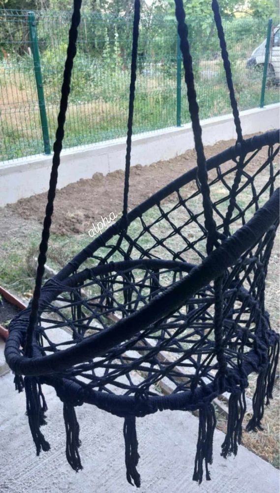 Висяща градинска люлка