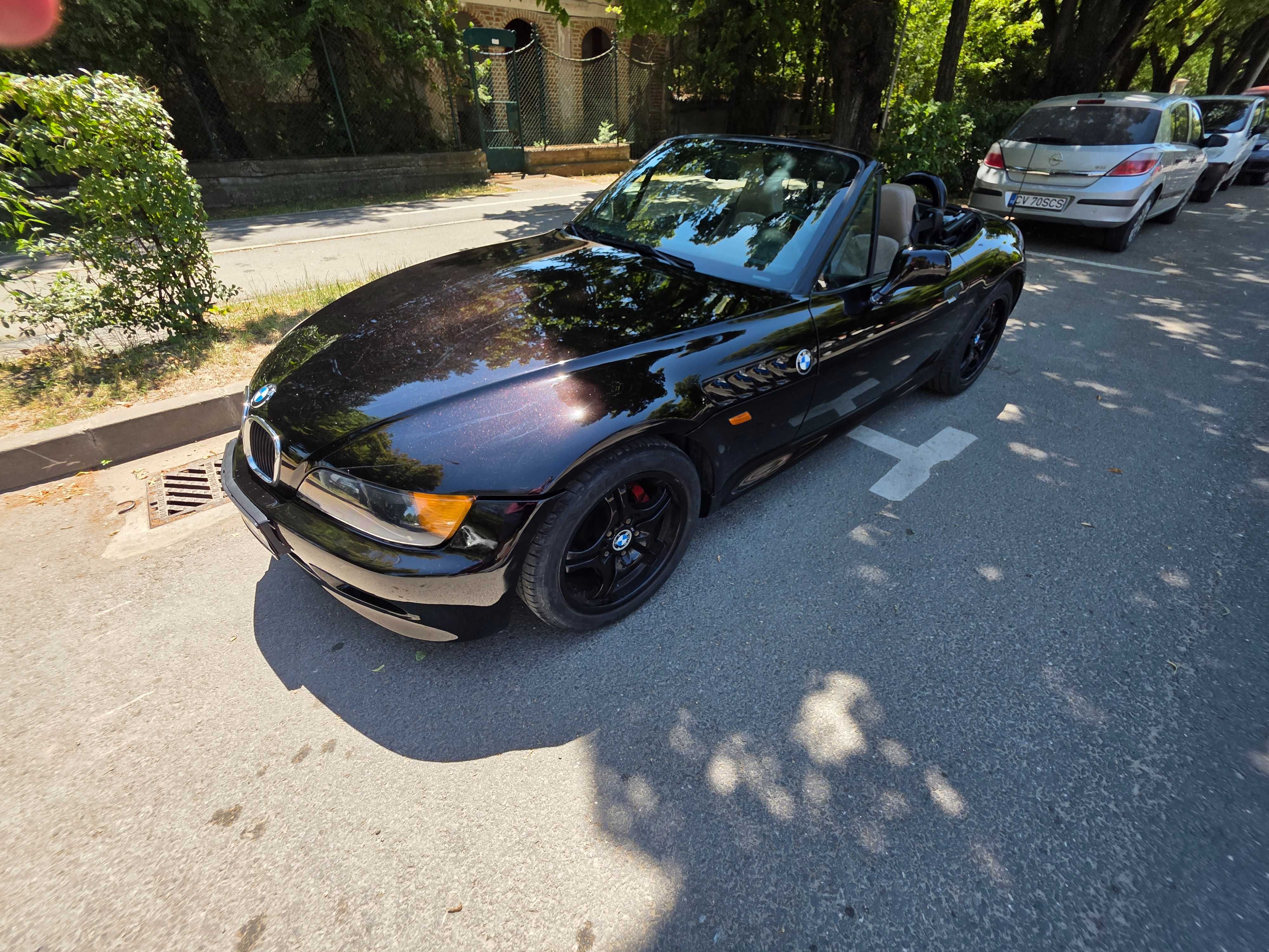 BMW Z3 1.8 Roadster din prima serie, anul fabricatiei 1996