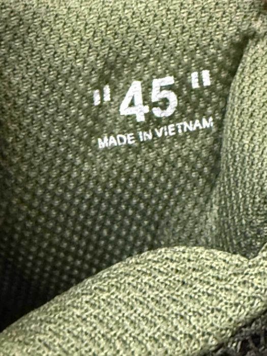 Off White Be Right Back