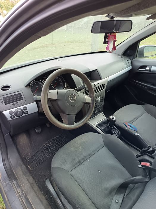 Opel Astra H 2006/1.3 Diesel/6 Trepte (Defect)