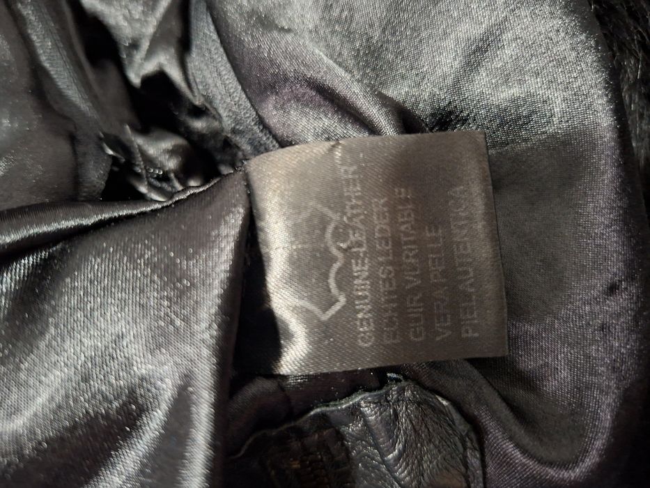 Vând haină de blană, naturală!