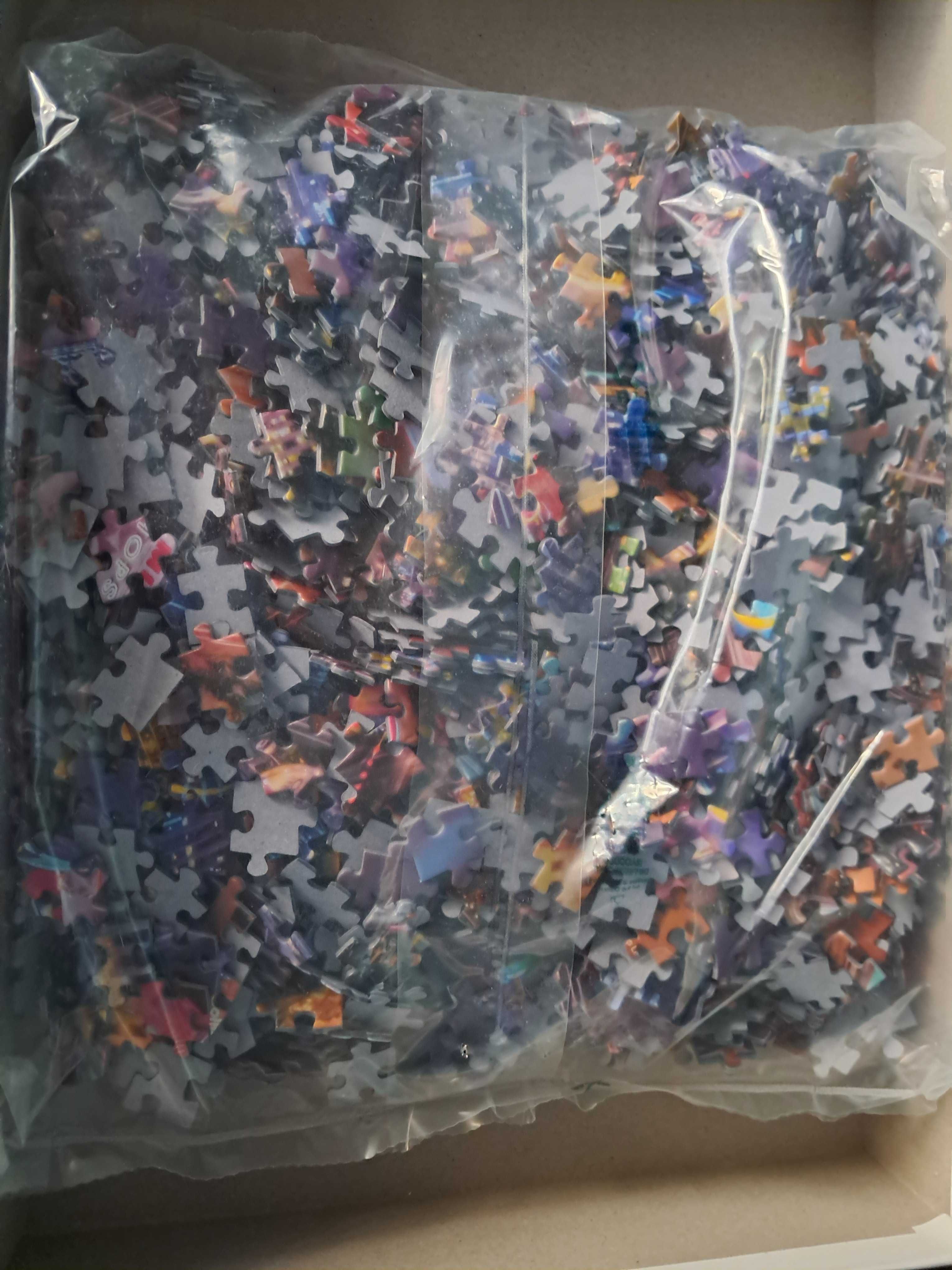 Пъзел от 2000 части