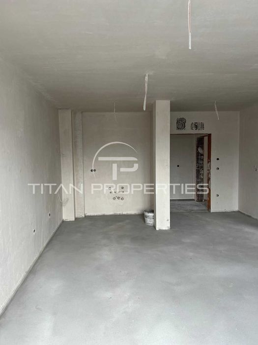 Продава се Двустаен апартамент в Пловдив, Кършияка - 141 кв.м за 940 €/кв.м - Снимка #1