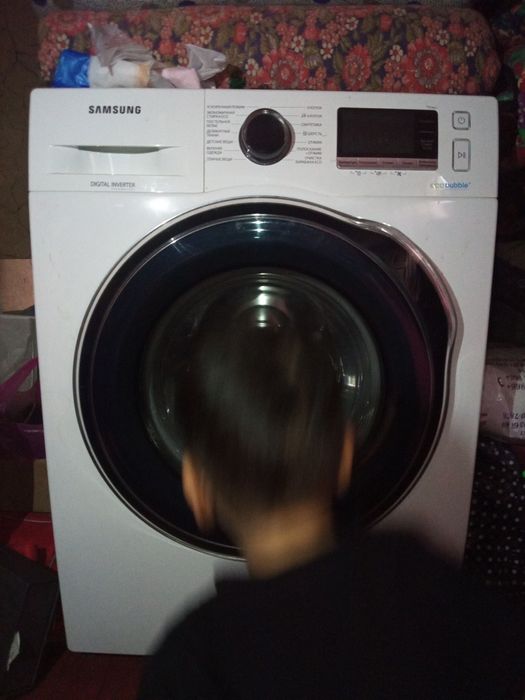 Стиральная машинка Самсунг. 8 кг