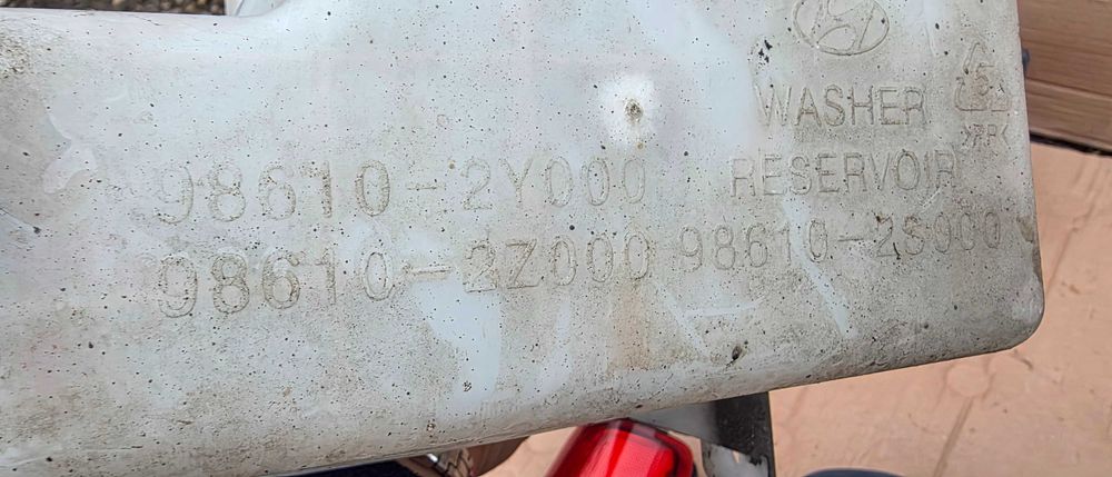 Vas lichid parbriz Hyundai IX35 2010 / 2011 / 2012 2013