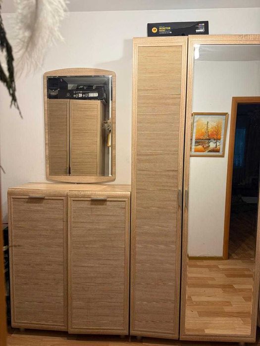 Шкафы в прихожую