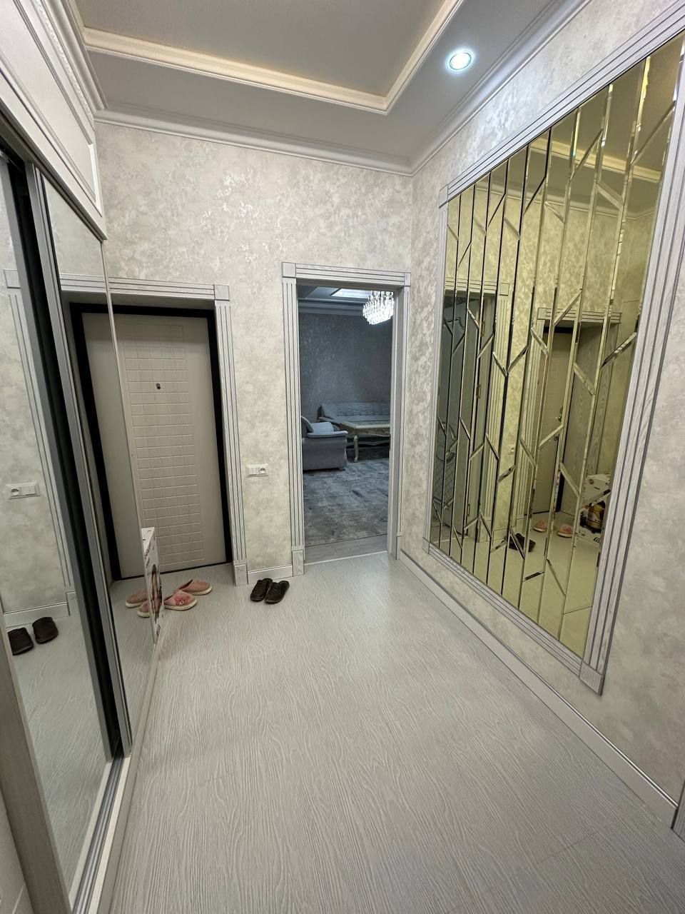 2-хонали квартира Ижарага берилади. 400$