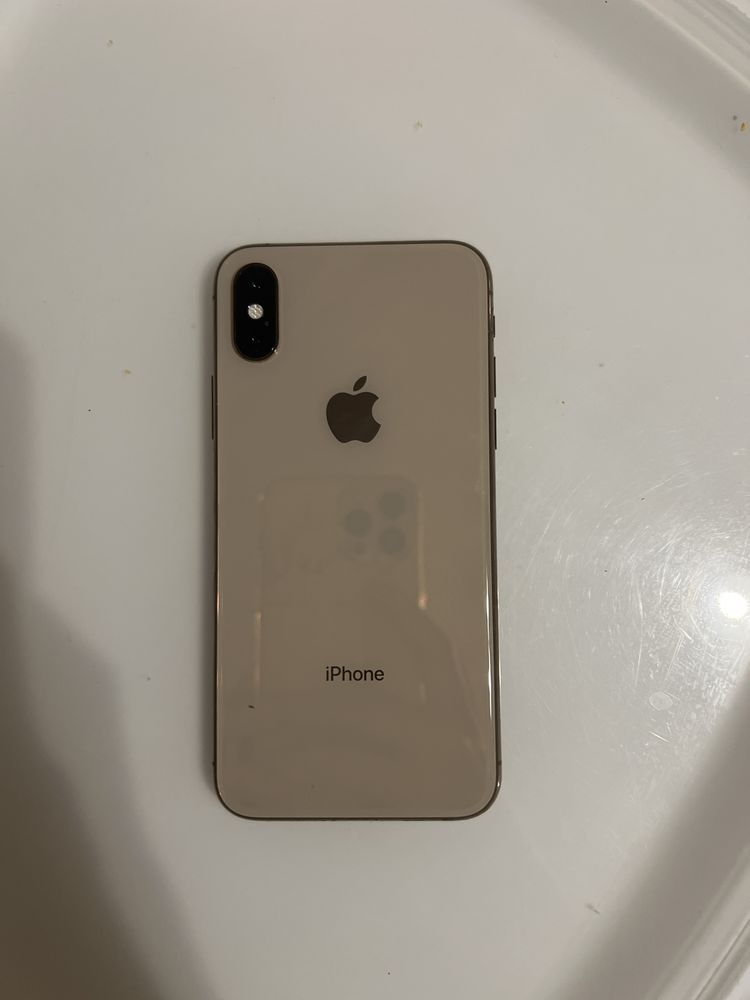 iPhone Xs 256 гигабайт