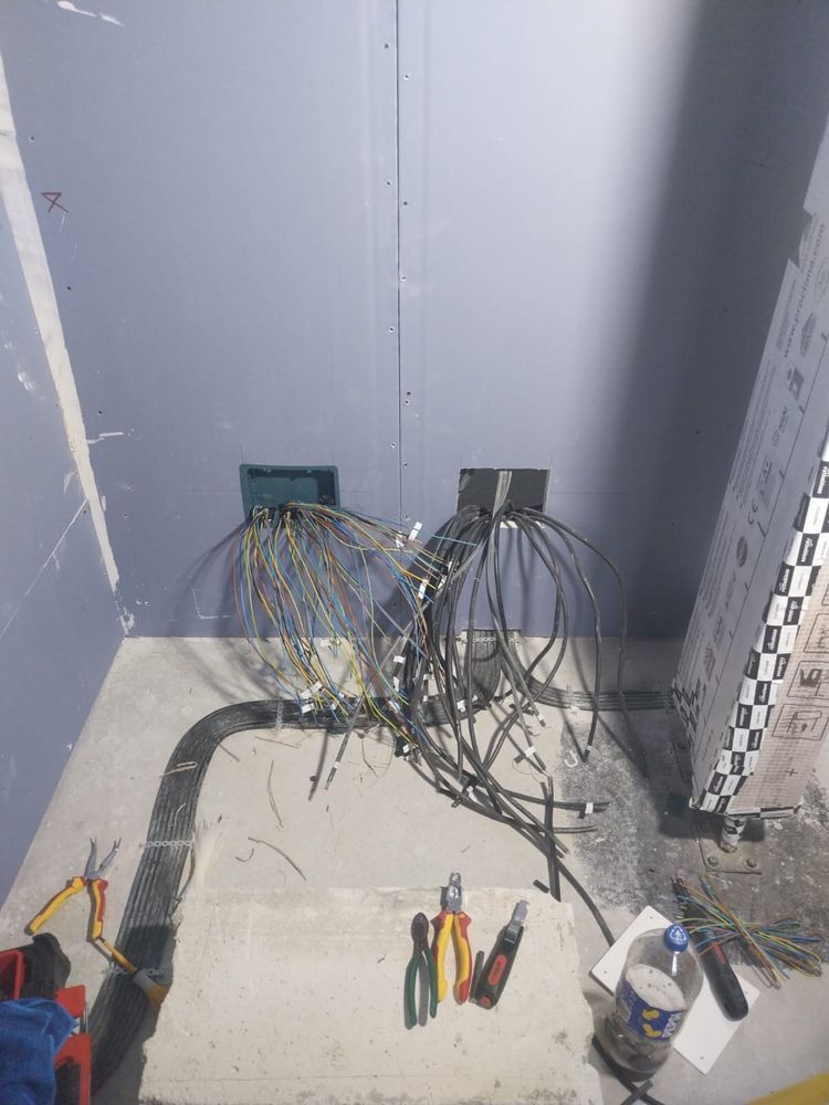Electrician autorizat - Interventii rapide NON STOP in Bragadiru