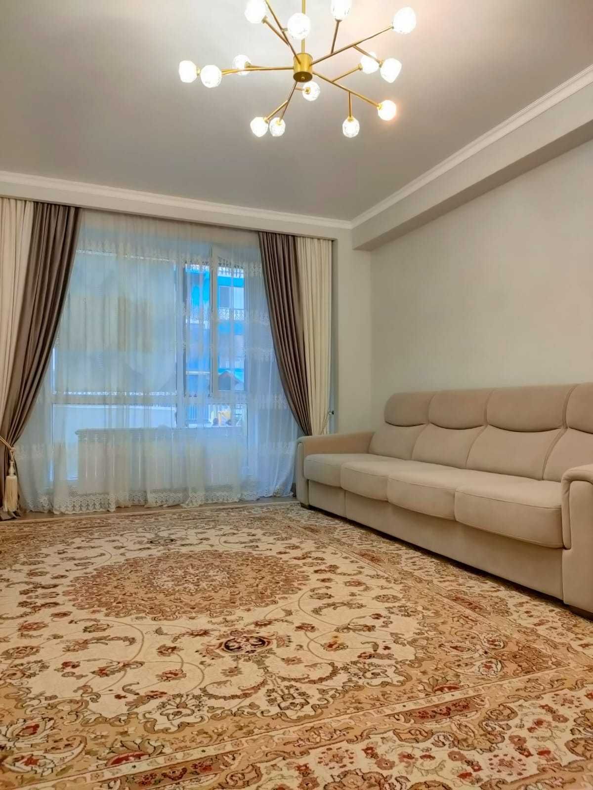 Продаю турецкий ковер в хорошем состоянии.