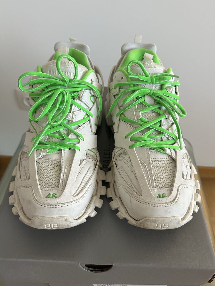Оригинални Balenciaga Track 46 номер