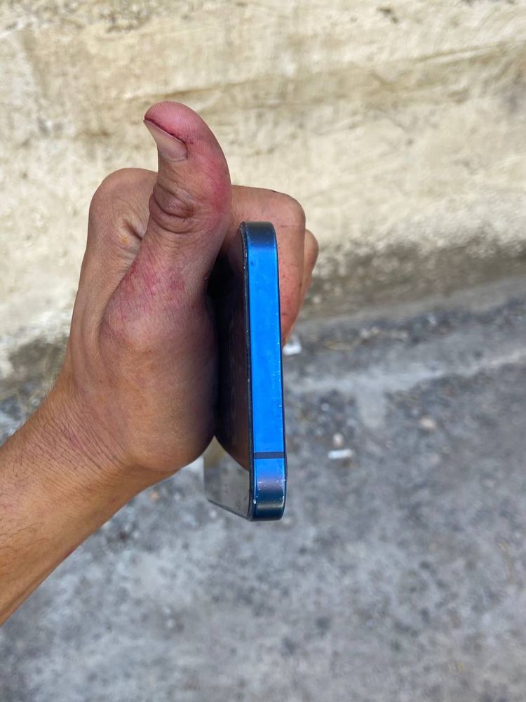 Iphone12 sotladi