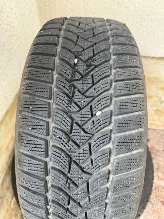 Set 4 anvelope iarnă Dunlop Winter Sport 5 – 205/50 R17 93H XL