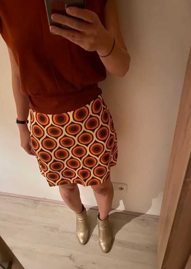 Rochie retro anii 70