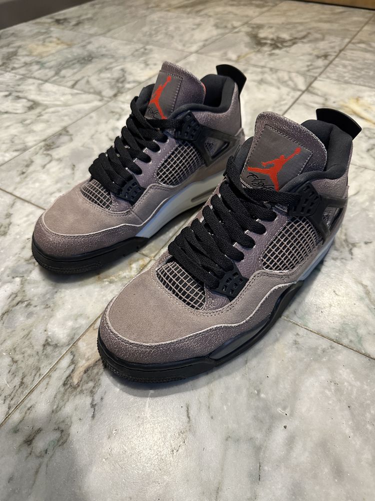 Jordan 4 Retro “Taupe Haza”