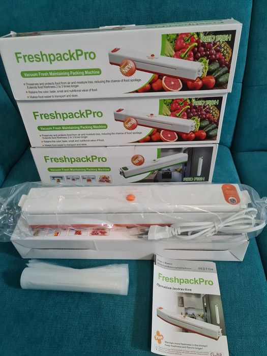 120lei Aparat vidat freshpackPro și 100 pungi