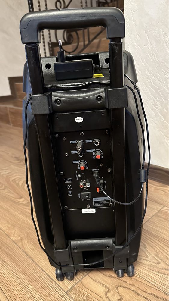 Vand boxa Akai 50w