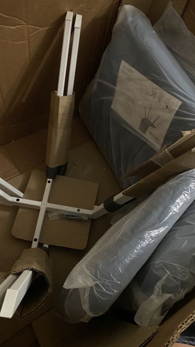 Два новых стула